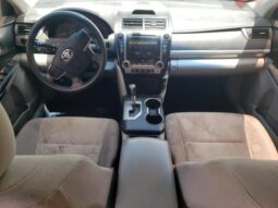 
										2012 Toyota Camry full									