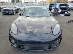 
										2016 Porsche Panamera full									