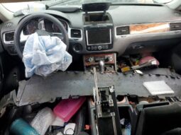 
										2012 Volkswagen Touareg full									