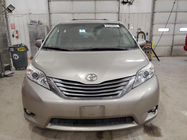 2015 Toyota Sienna xle