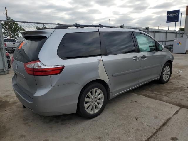 2015 Toyota Sienna xle