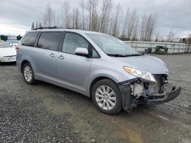 2012 Toyota Sienna xle