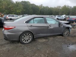 
										2016 Toyota Camry le full									