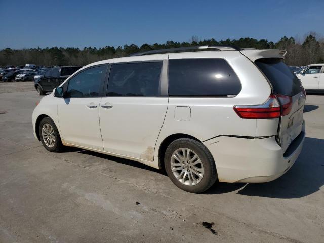 2015 Toyota Sienna xle