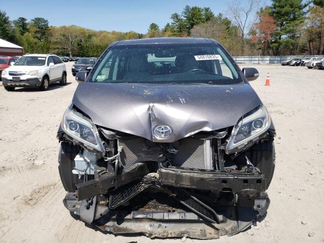 2016 Toyota Sienna xle