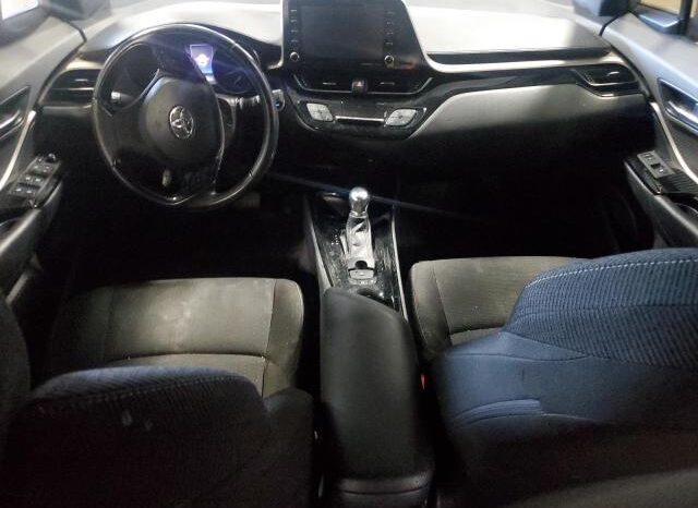 
								2019 Toyota C-hr full									