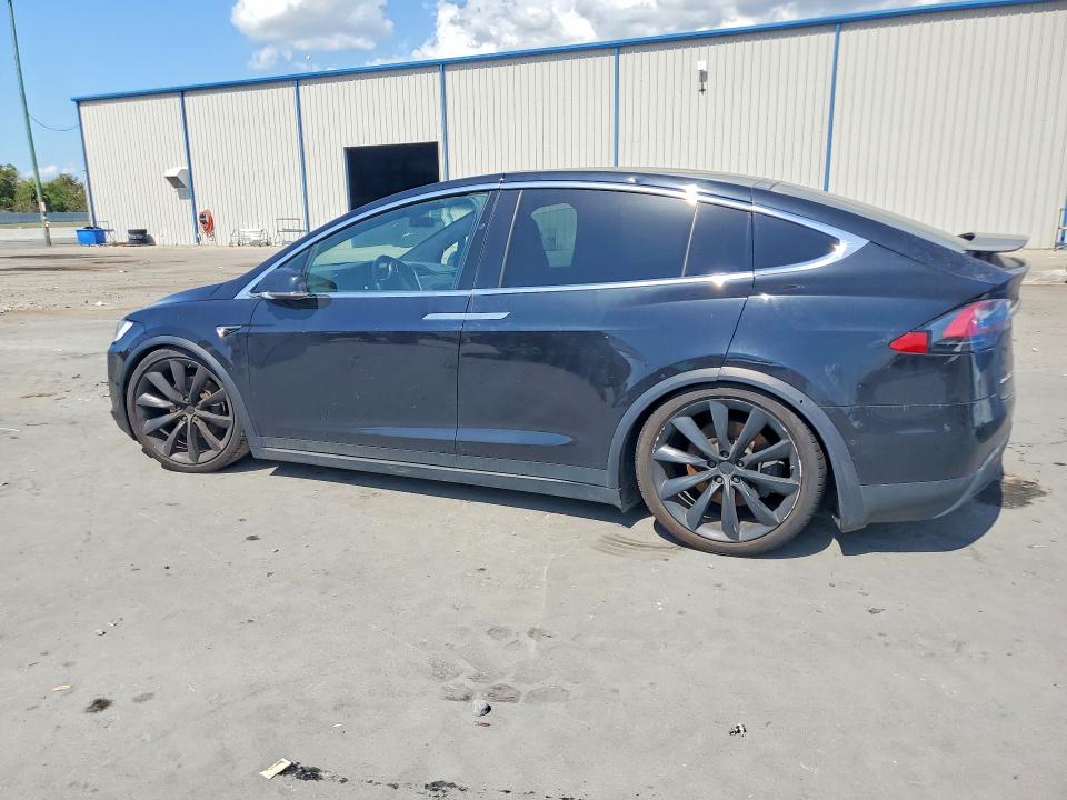 2017 Tesla Model x