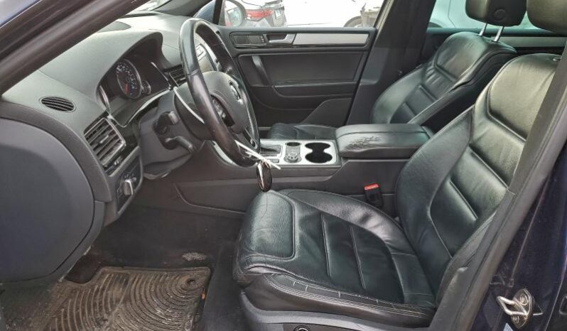 
								2014 Volkswagen Touareg full									