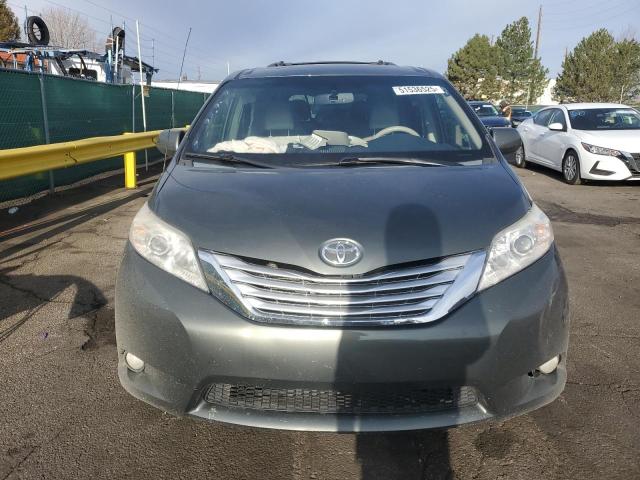2012 Toyota Sienna xle