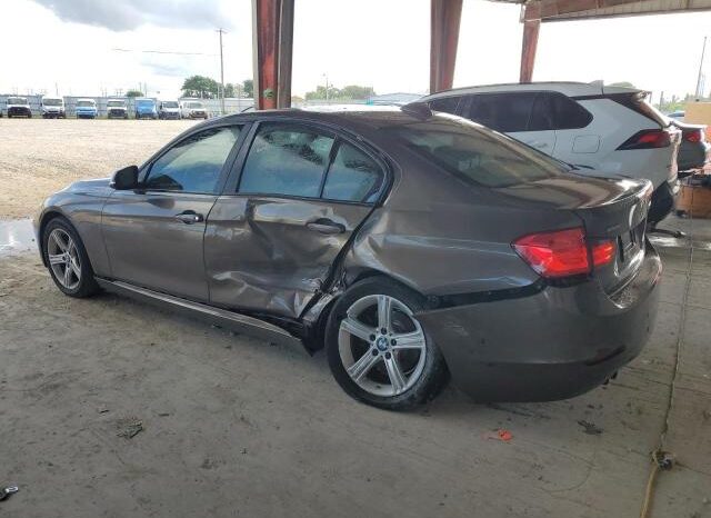 
								2013 BMW 3 series full									