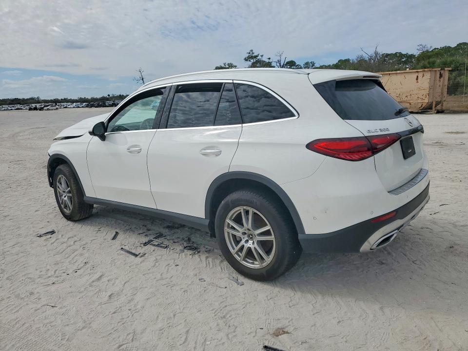 2023 Mercedes-benz Glc