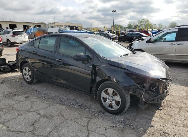 
								2018 Chevrolet Cruze full									