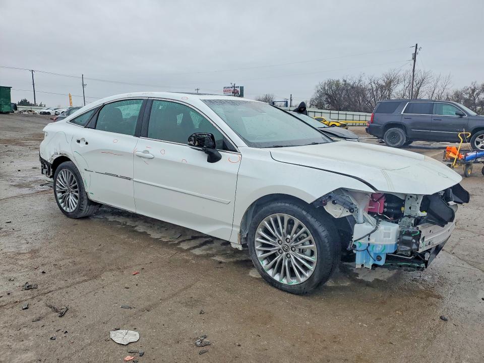 2022 Toyota Avalon