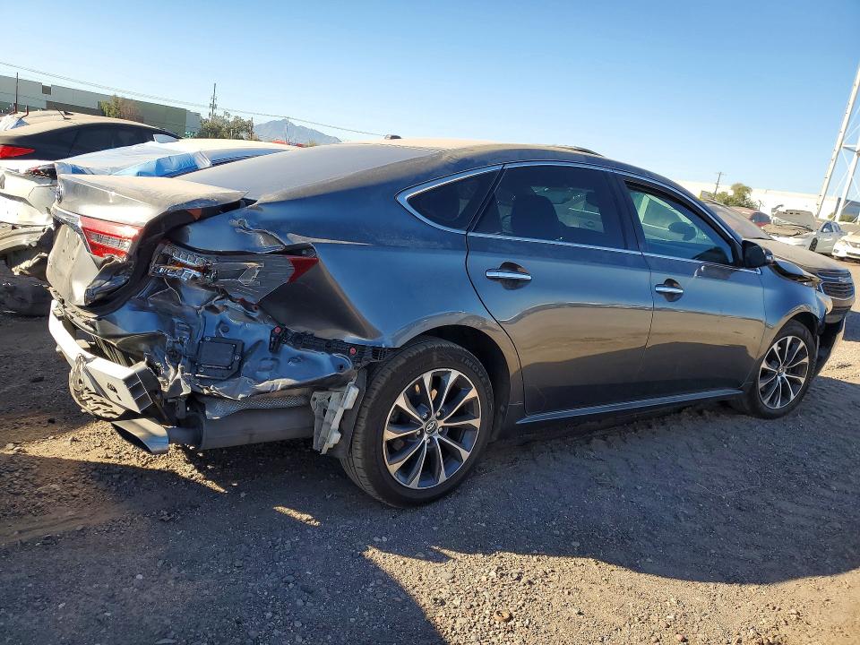 2016 Toyota Avalon