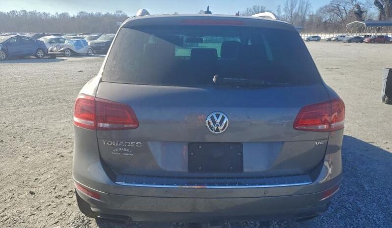 
								2014 Volkswagen Touareg full									