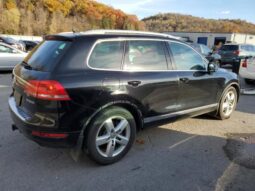 
										2012 Volkswagen Touareg full									