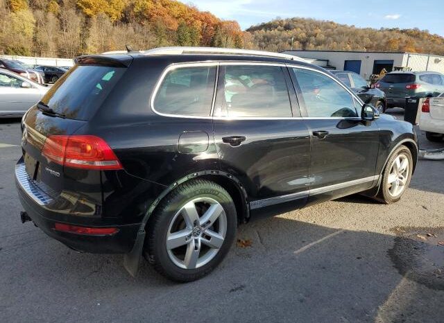 
								2012 Volkswagen Touareg full									