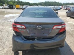 
										2014 Toyota Camry full									