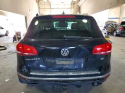 
										2016 Volkswagen Touareg full									