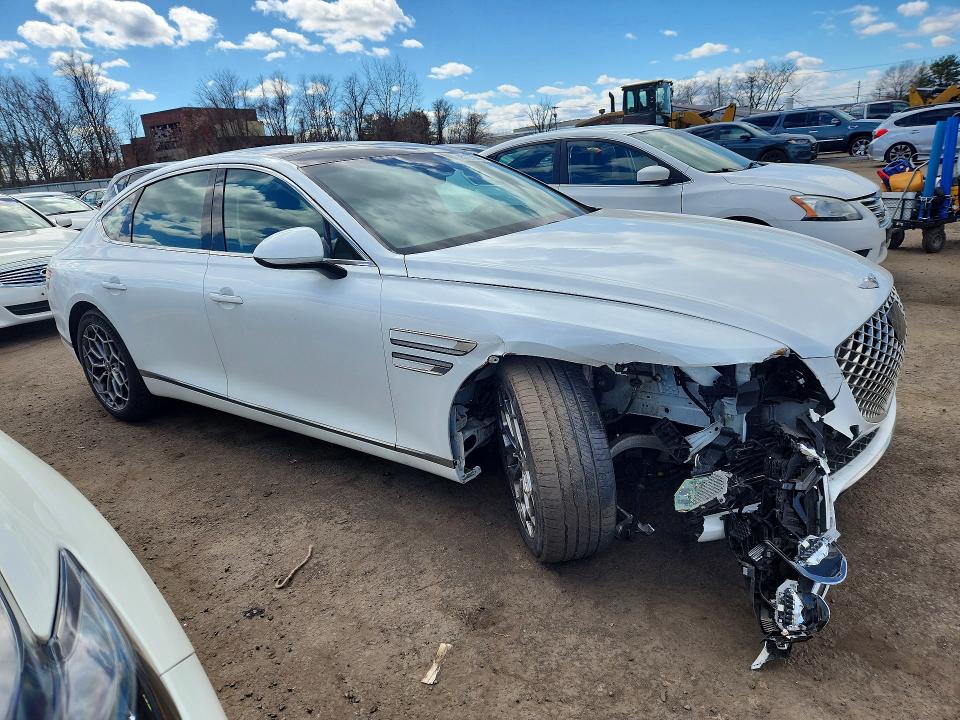 2022 Genesis G80