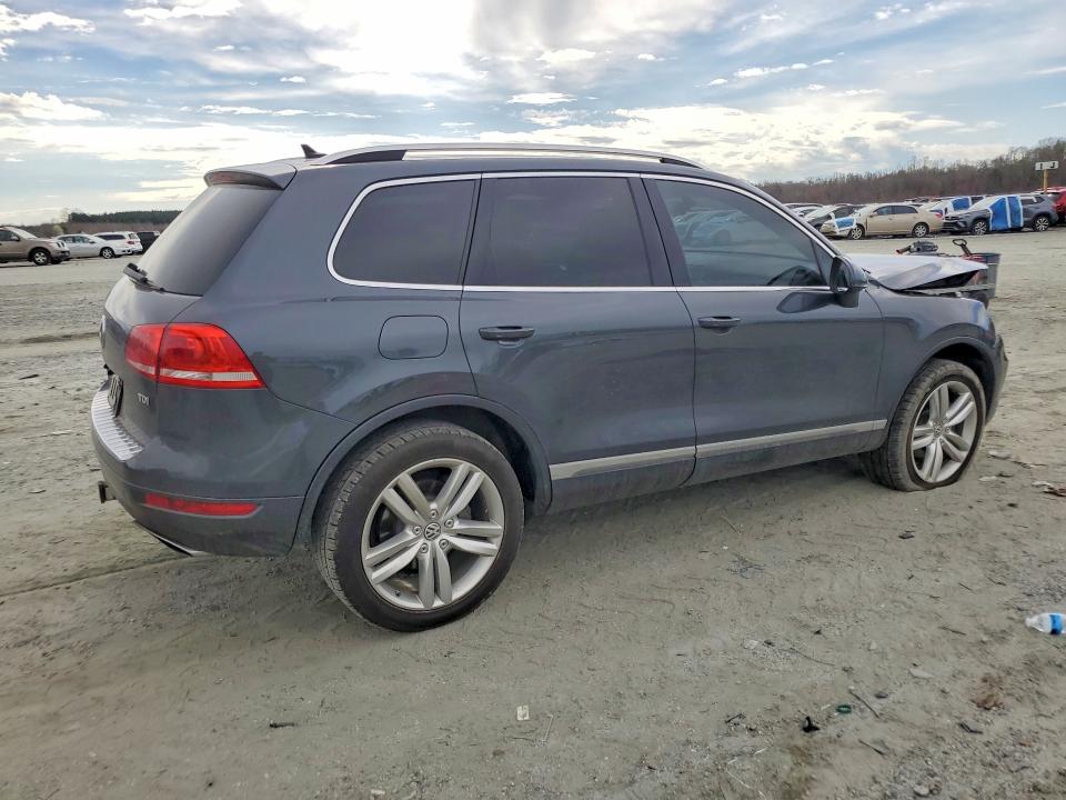 2012 Volkswagen Touareg
