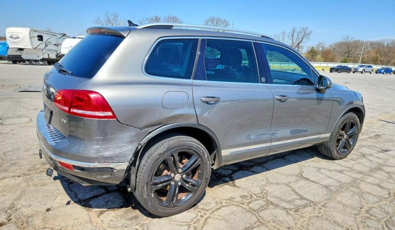 
								2017 Volkswagen Touareg full									