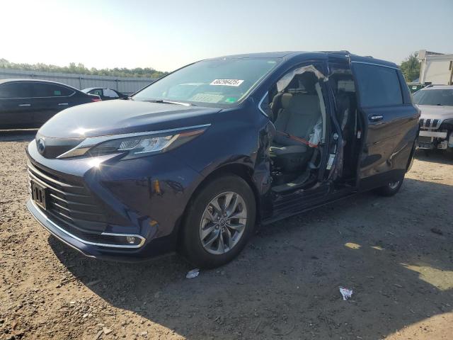 2023 Toyota Sienna