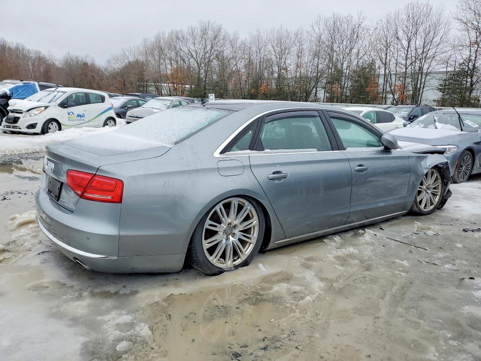 2013 Audi A8