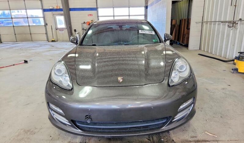 
								2013 Porsche Panamera full									