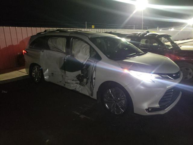 2022 Toyota Sienna