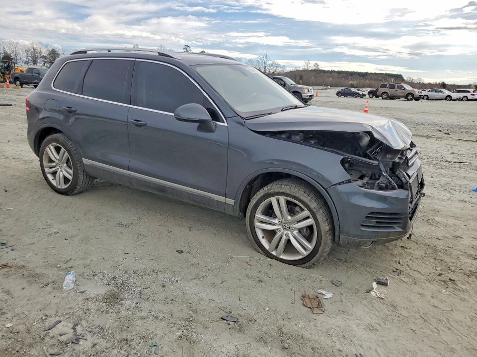 2012 Volkswagen Touareg