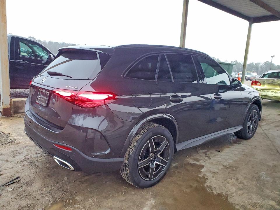 2026 Mercedes-benz Glc