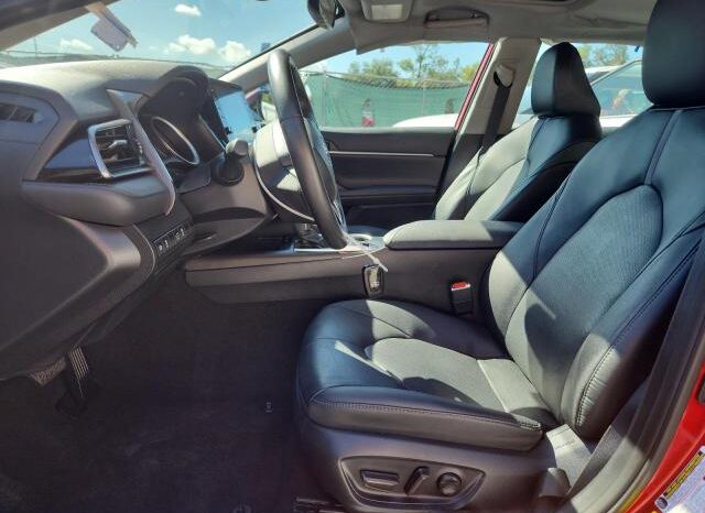 
								2023 Toyota Camry xle full									