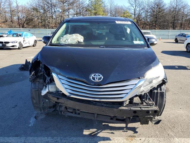 2016 Toyota Sienna xle