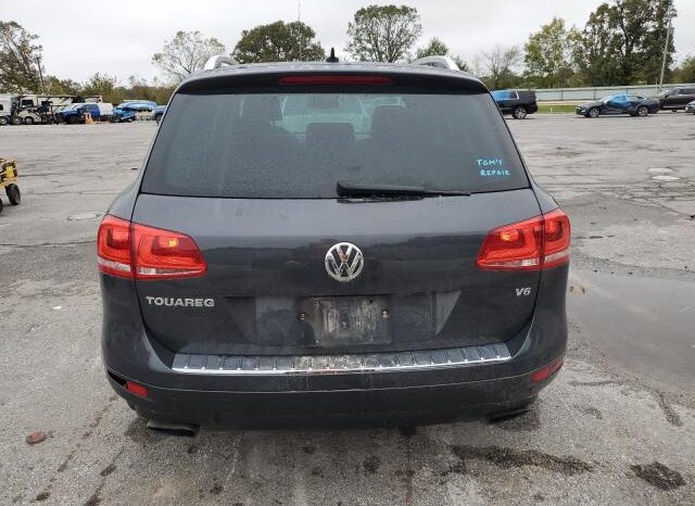 
								2013 Volkswagen Touareg full									