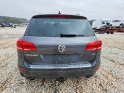 
										2014 Volkswagen Touareg full									