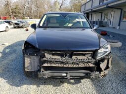 
										2016 Volkswagen Touareg full									