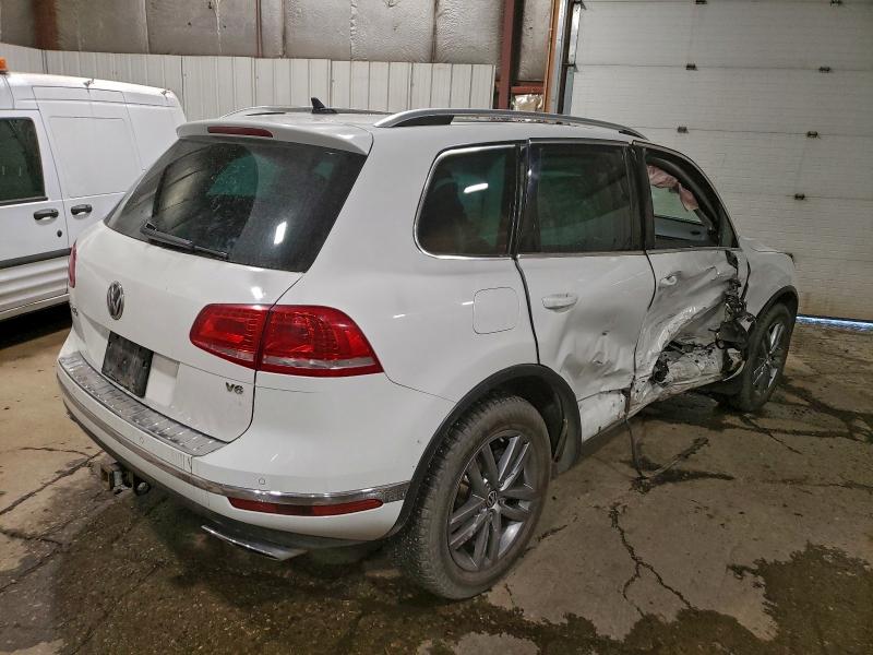 2015 Volkswagen Touareg