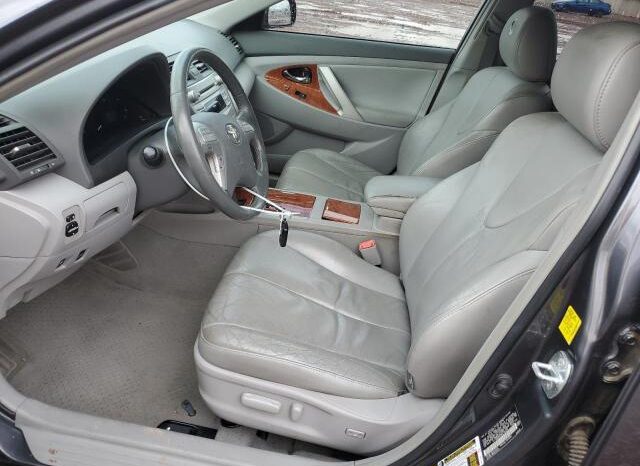 
								2011 Toyota Camry sola full									