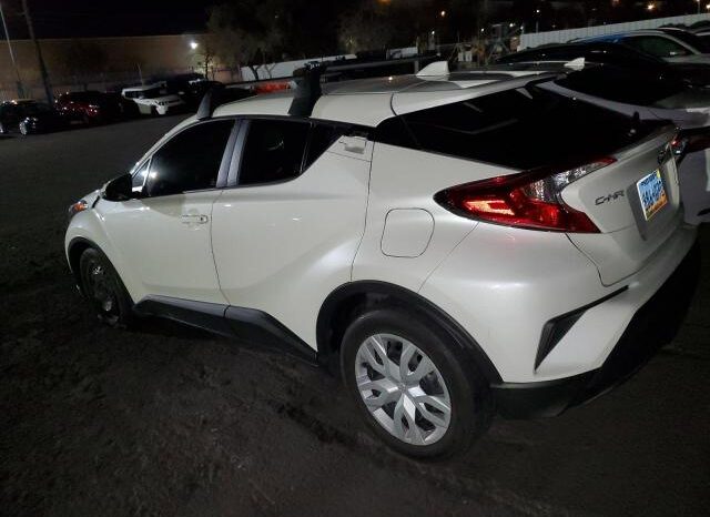 
								2019 Toyota C-hr full									