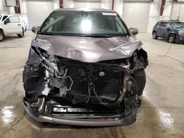 2018 Toyota Sienna xle