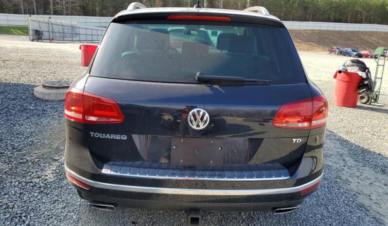 
								2016 Volkswagen Touareg full									