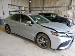 
										2023 Toyota Camry full									