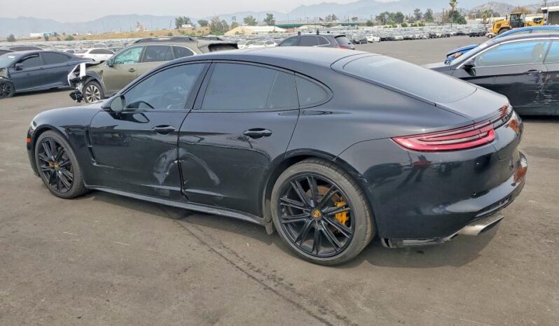 
								2018 Porsche Panamera full									