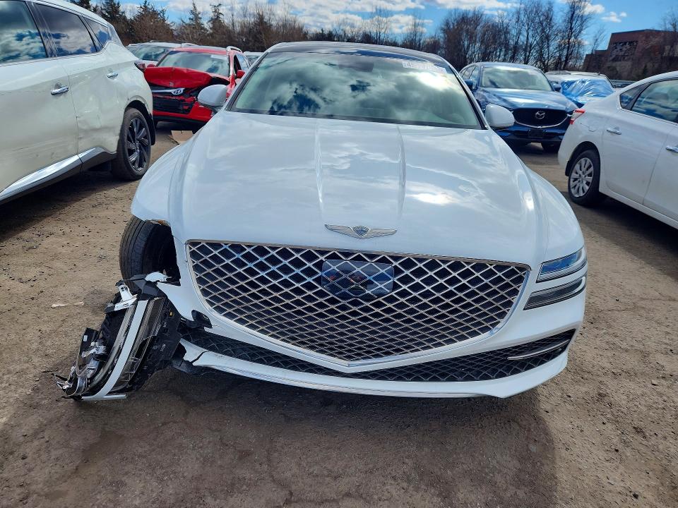 2022 Genesis G80