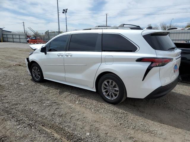 2022 Toyota Sienna xle