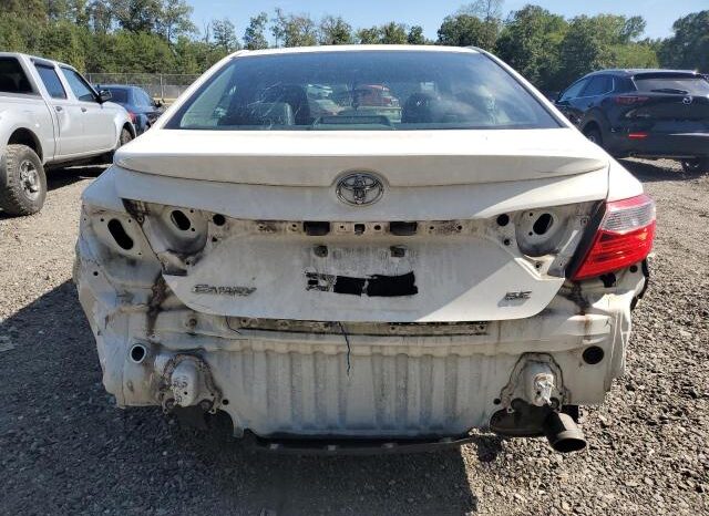 
								2017 Toyota Camry le full									