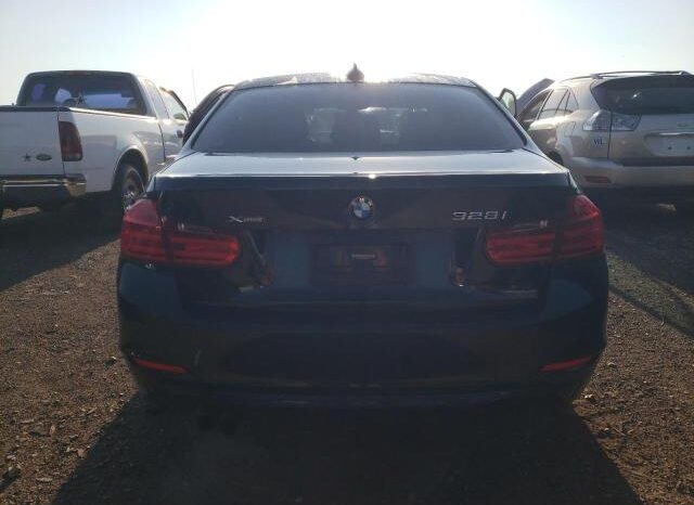 
								2013 BMW 3 series full									