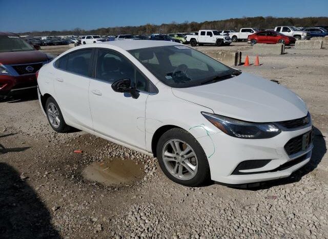 
								2018 Chevrolet Cruze full									