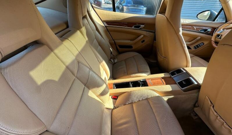 
								2013 Porsche Panamera full									